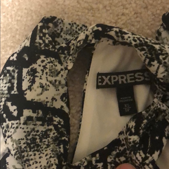 Express Tank Top with Neck Tie - Picture 2 of 4